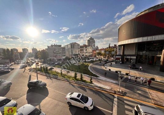 Borsem Kuleliden Çankaya Caddesi Atakule Karşısı 150 M2 4+1 Asansörlü Kombili Satılık Daire İşyeri