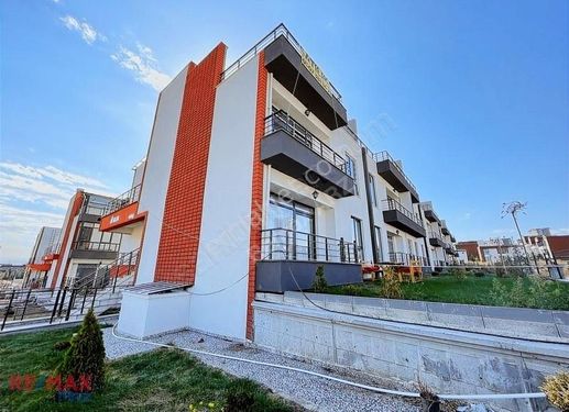 Yeni Bağlıca 2+1 Teraslı Merkezi Sıfır Kiralık Daire