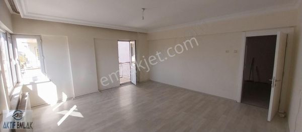 AFYONKARAHİSAR KOCATEPE MAHALLESİNDE SATILIK 3+1 DAİRE