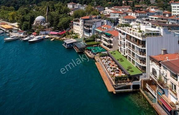 Bebek Merkezde Muhteşem Manzaralı Satılık Yalı Dairesi