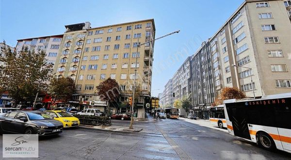 SERCAN MUTLU'DAN YUNUS EMRE CADDESİNDE 2+1 DAİRE !!!