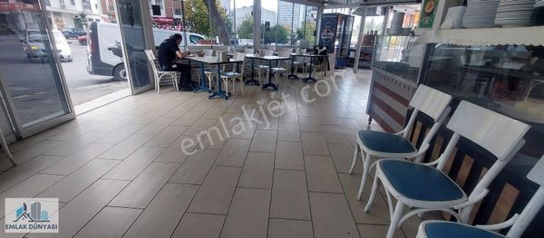 Emlak Dünyası 190 M2 Net Devren Kiralık Restaurant