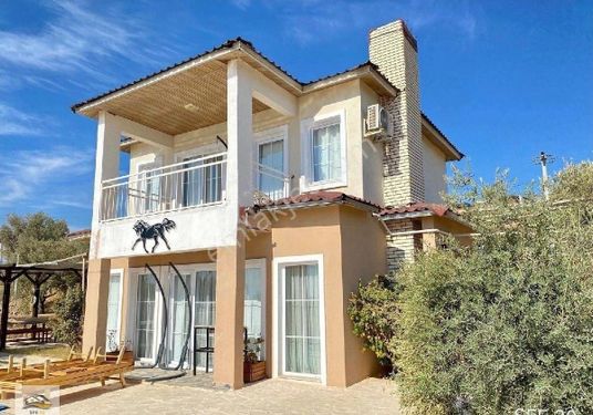 Sfe 20''den;antalya Kaş Çavdır Mahallesi Kalkan Mevkiinde7 Dönüm Zeytinlik İçinde Havuzlu Villa