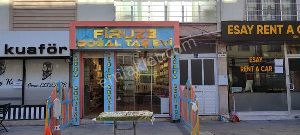 Kafeler Sokakta Faal Durumda Dogal Taş Evi Dükkanın Devren Kiralıktır.