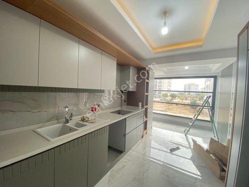   ÜÇKUYULARDA SATILIK 2,5+1 SIFIR DAİRE