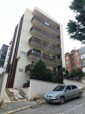 YARDIMCI EMLAKTAN AKBİLEKTE GÜZEL KONUMDA 2+1 FİYATINA 3+1 DAİRE 