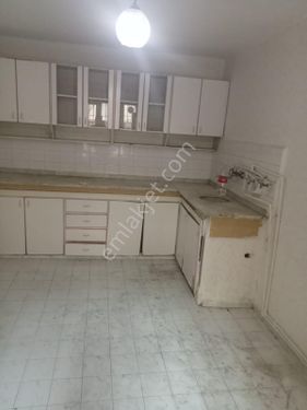 AKYOL GAYRİMENKUL DEN KİRALIK DAİRE 60 YILDA GİRİŞ KAT 2+1