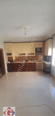 GÖRGÜN'DEN SÜMER MAH. 3+1 135M2 BAKIMLI KİRALIK DAİRE