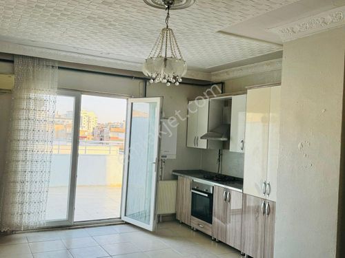 ŞİYAR EMLAK Kiralık 3+1 dayalı döşeli daire