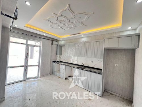 ROYALEST TEN KARACAAHMETTE FIRSAT DAİRE