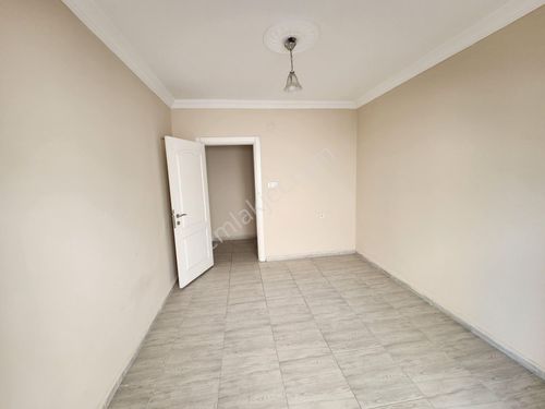 ERGÜNDEN MİTHATTOROĞLUNDA MÜSTAKİL 2+1 SATILIK DAİRE