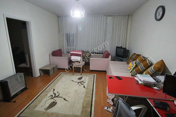  KEÇİÖREN ETLİK AŞAĞIEĞLENCEDE BERÇİN SOKAK 3+1 KATTA SATILIK DAİRE