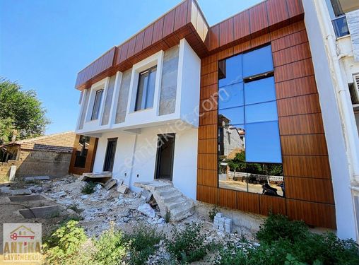 Antika Gayrimenkul'den Süleyman Demirel'de Müstakil Villa