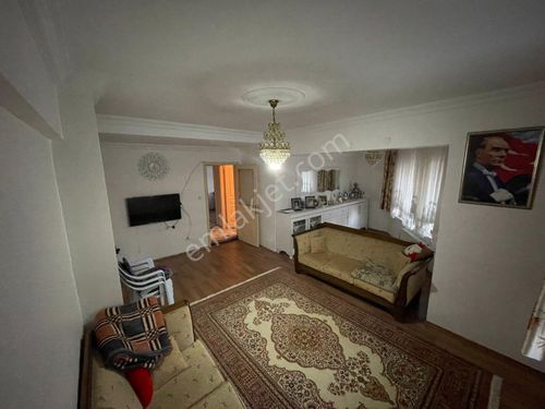  ALTINDAĞ KARAPÜRÇEKTE 3+1 CADDE KENARI KUPON FIRSAT DAİRE