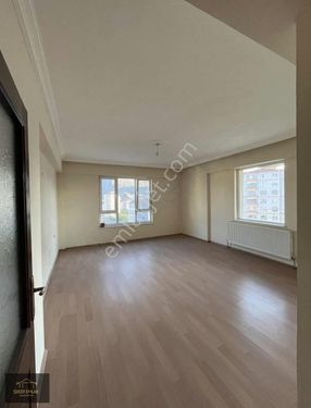 SAKARYA MAHALLESİNDE 3 BALKONLU ÇİFT BANYOLU SATILIK DAİRE