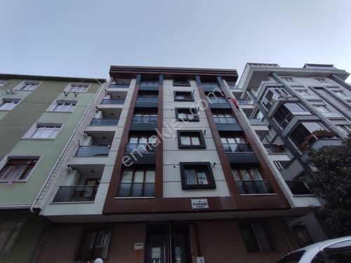  BAHÇELİEVLER ŞİRİNEVLER DE SATILIK DAİRE