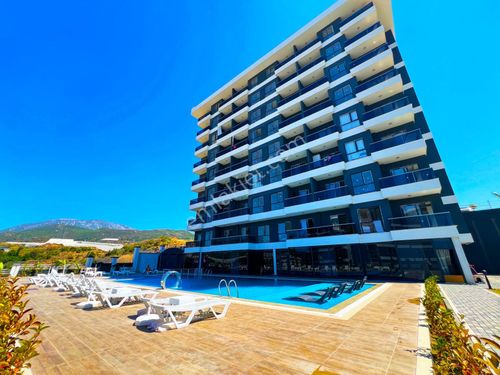  ALANYA DEMİRTAŞ 1+1 54M2 AKTİVİTELİ SIFIR YENİ BİTMİŞ SATILIK DAİRE 