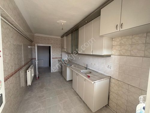  ANDİÇEN MAHALLESİ CADDE ÜZERİ 3+1 KULLANIMA HAZIR KİRALIK DAİRE