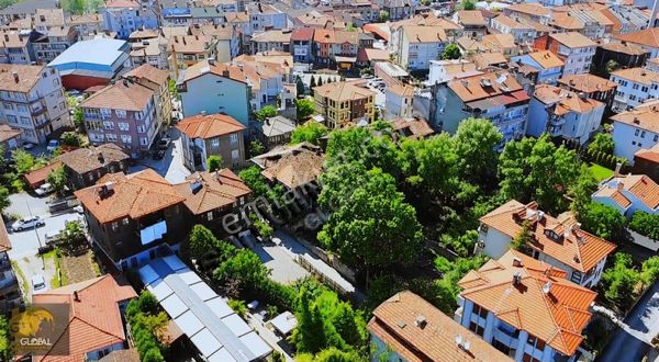 Şehir Merkezinde Butik Otel Ve Restoran İçin Satılık Bina