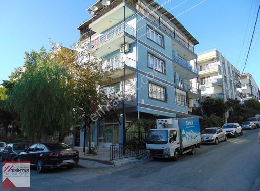 Şirinyer İşçievlerinde Ara Kat Geniş Ve Ferah Kiralık Daire