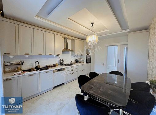 TURYAP METROPOL'DEN ÇİLESİZ'DE 4.5+1 SATILIK LÜKS DAİRE