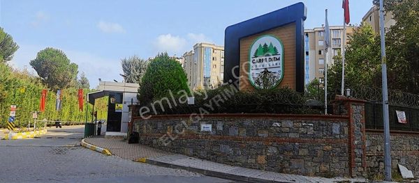 ÇEKMEKÖY TAŞDELEN MESİRE ALANININ BİTİŞİĞİ HARİKA KONUMDA DAİRE