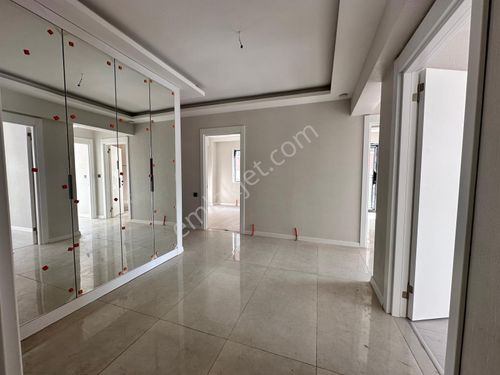  KEÇİÖRENDE 3+1 SIFIR EMSALLERİN ALTINDA ACILSATILIK DAİRE