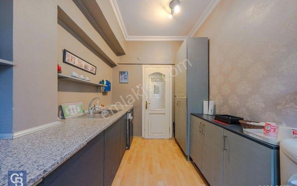 Leventte Merkezi Konumda Kiralık Villa