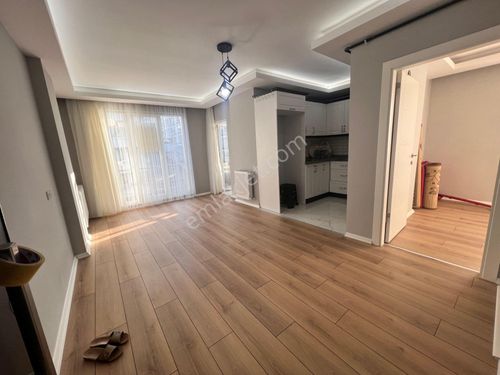  TRUVA'DAN KÖRFEZ'DE TRAMVAYA YAKIN ARA KAT 1+1 DAİRE