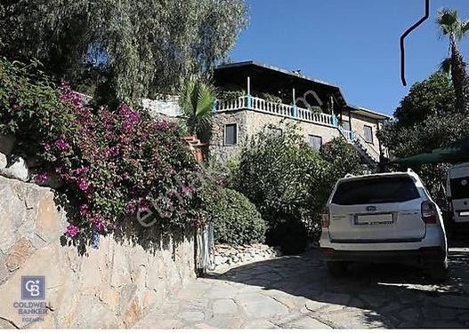 Muğla Ula Ataköyde Havuzlu Villa