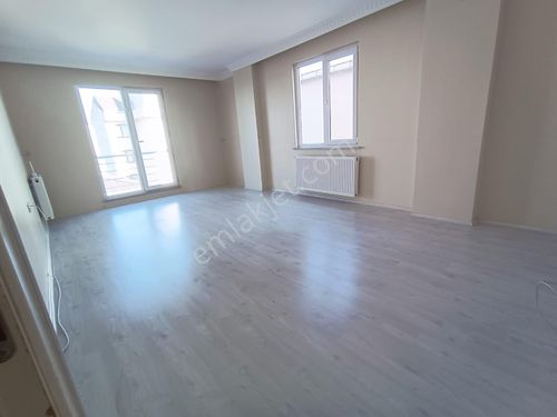 KİRALIK DAİRE PENDİK ESENYALI MAHALLESİ  pendik esenyalı mahallesinde kiralık daire