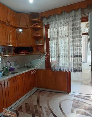 Karatay Nakipoğlu Mahallesi 3+1 Arakat Bakımlı Satılık Daire