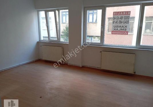 Kansu Emlak'tan İhsaniye Mah. 2+1 Kiralık Daire