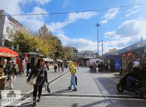 Vakıf Yeri Beyazıt Meydan'da Devren Kiralık Dükkan Ref : 423