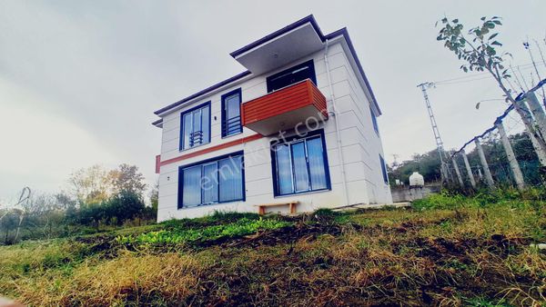 Satılık Vılla - Sinop Gerzenin En Güzel Yerinde Deniz Manzaralı 2 Katlı Villa