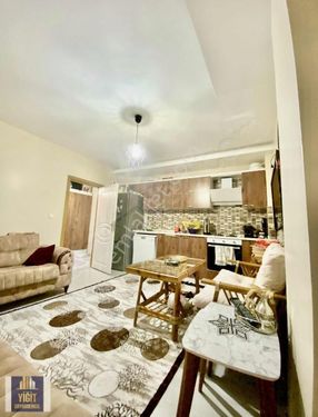 GÜLTEPE CADDE ÜSTÜ GENİŞ 1+1 DAİRE