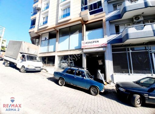 Buca Yıkıkkemer Meydanına Yakın Satılık 175 M2 Geniş Dükkan