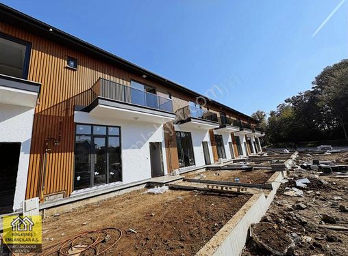 KARTEPE SARIMEŞE'DE 4+1 150 m2 SATILIK VİLLA