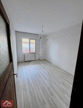 MERKEZDE DOĞALGAZLI 1+1 KİRALIK DAİRE