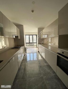 BAŞAKŞEHİR MODA EVLERİ 3+1 BOŞ TEMİZ SATILIK DAİRE