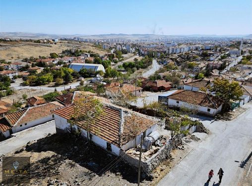 Me-ta Gayrimenkulden M.akif Mah. Yatırımlık Satılık Yer Evi