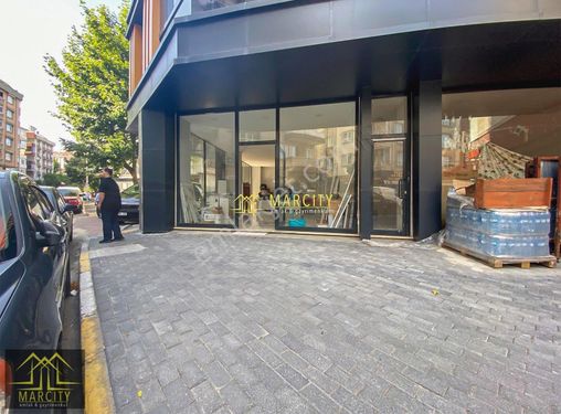 Marcity'den Ferit Selim Paşa Caddesi (yayla) Üzeri 185m² Depolu