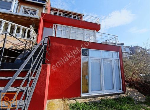 Beylikdüzü Gürpınar Deniz Manzaralı - Bahçeli - Eşyalı Villa