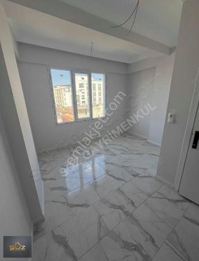 REŞAT BEYDE 1+1 70 M2 YERDEN ISITMALI SIFIR DAİRE