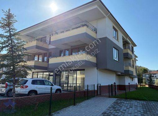 1+1 60 M2 Site İçi Geniş Kurumlara Yakın Sıfır Kiralık Daire