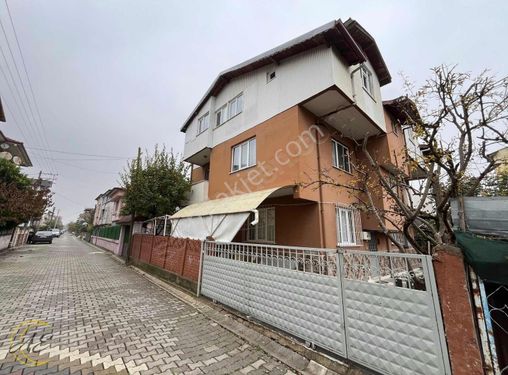 AYŞE EMLAK'TAN ARİFBEYDE OTOGAR KARŞISI 2+1 KİRALIK DAİRE