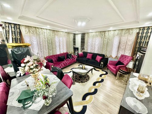 Goldhouse Dan Satılık Cadde Üstü 2+1 Tadilatlı Daire