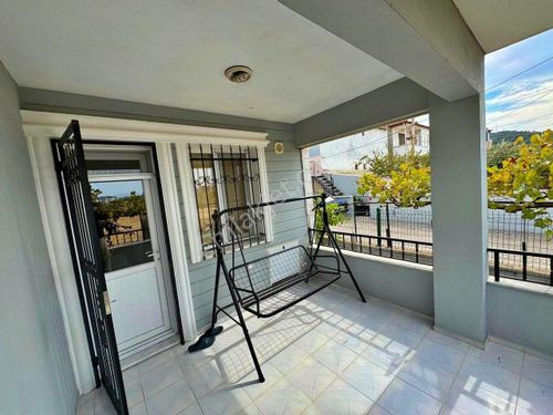 Uytundan Burhaniye'de Full Eşyalı Geniş 3+1 Kiralık Daire