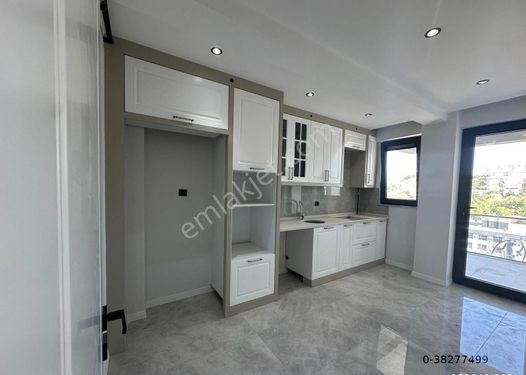 GÜMÜŞCAYDA KİRALIK ŞIK TASARIMLI 3+1 140 M2 DAİRE