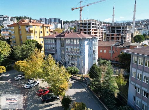 KRMUTLU DAN BEŞEVLER KÜLTÜR MH.DE 120 M2 SATILIK 3+1 DAİRE